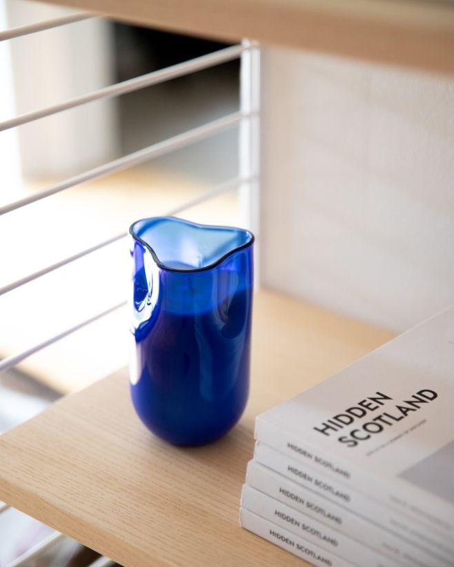 LIMITKY ONLINE! 💙 Modrá si získala srdce spousty z vás, proto se v omezeném množství vrací na skok zpátky. K dostání jsou...